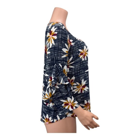 VAN HEUSEN Women SZ M Navy Blue Floral Basic Casual Top Blouse Ruffle 3/4 sleeve - Picture 11 of 16